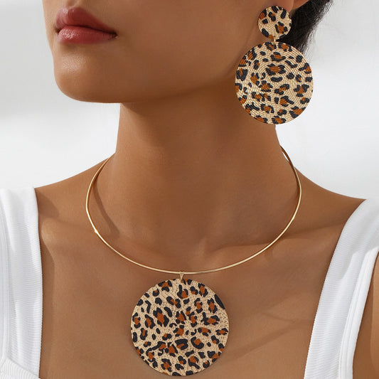 Geometric retro leopard print set exaggerated large round set collar stud earrings