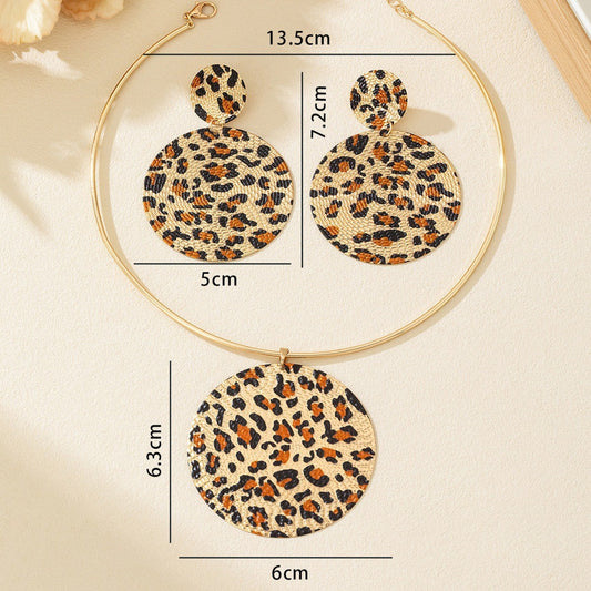 Geometric retro leopard print set exaggerated large round set collar stud earrings